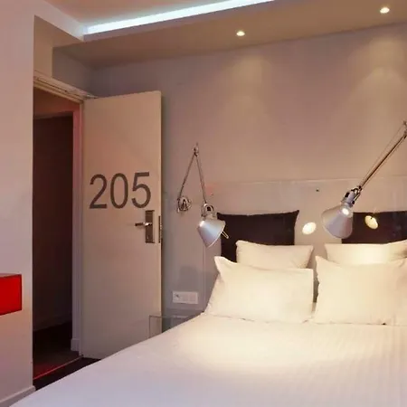 Hotel Color Design