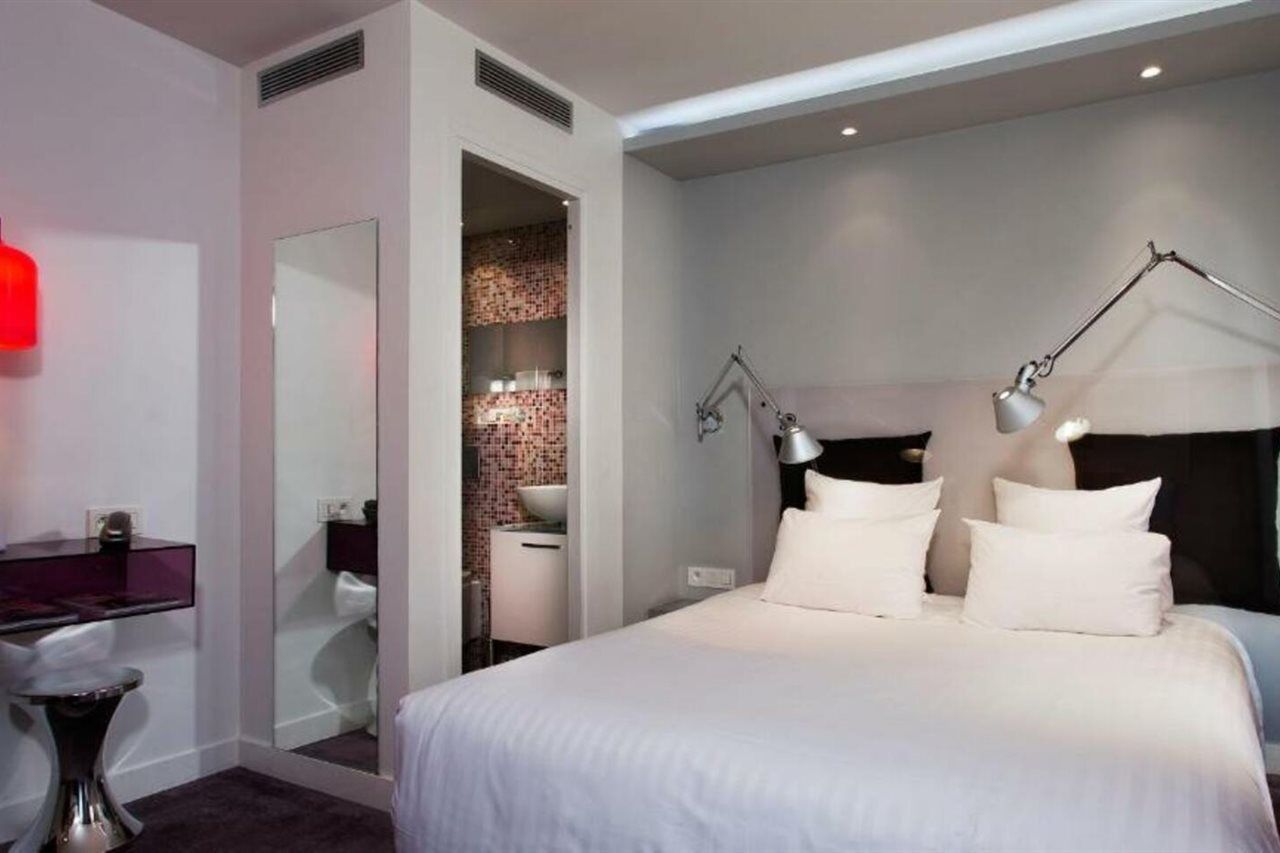 Color Design 3* Paris